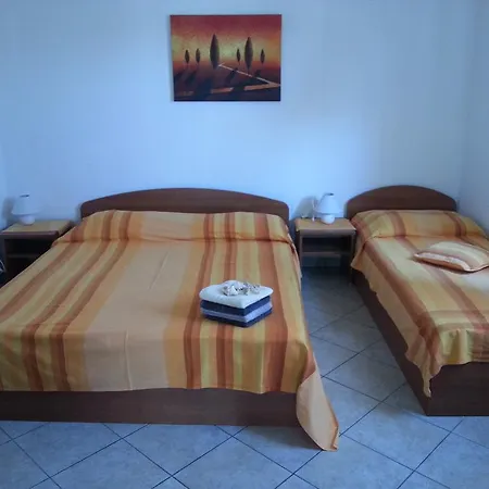Appartement Marko 1305 *
